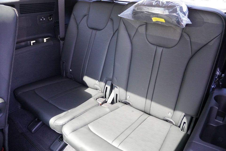 new 2026 Kia Sorento car, priced at $41,402