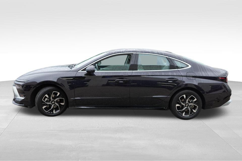 used 2024 Hyundai Sonata car, priced at $25,843