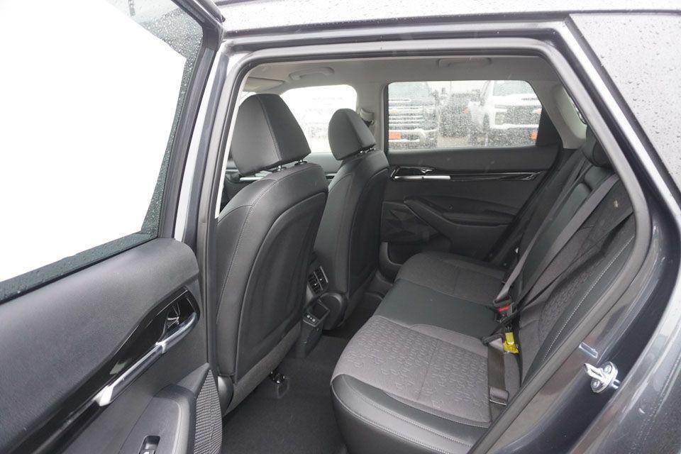 new 2025 Kia Seltos car, priced at $25,437