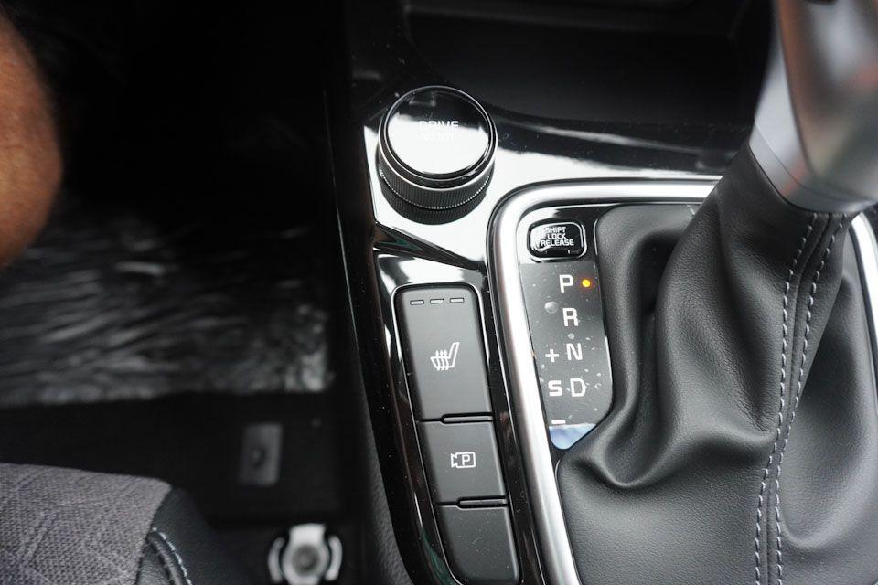 new 2025 Kia Seltos car, priced at $25,437