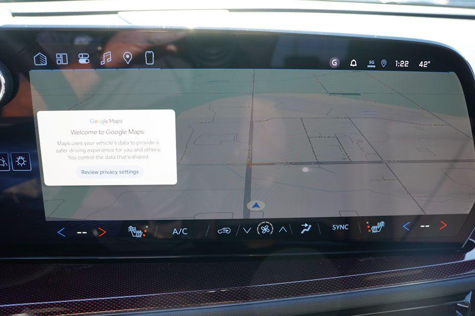 new 2026 Chevrolet Traverse car, priced at $53,241