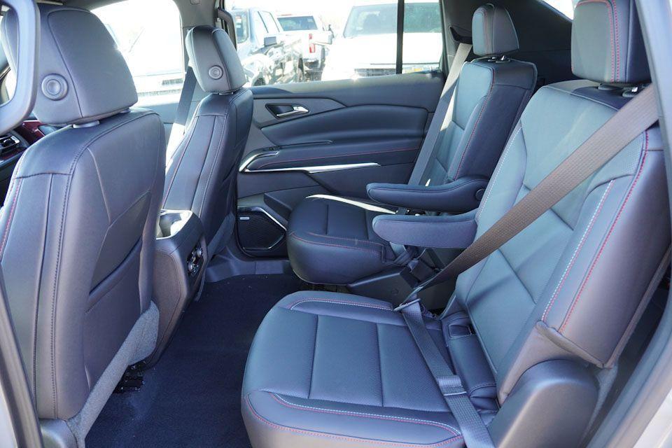 new 2026 Chevrolet Traverse car, priced at $53,241