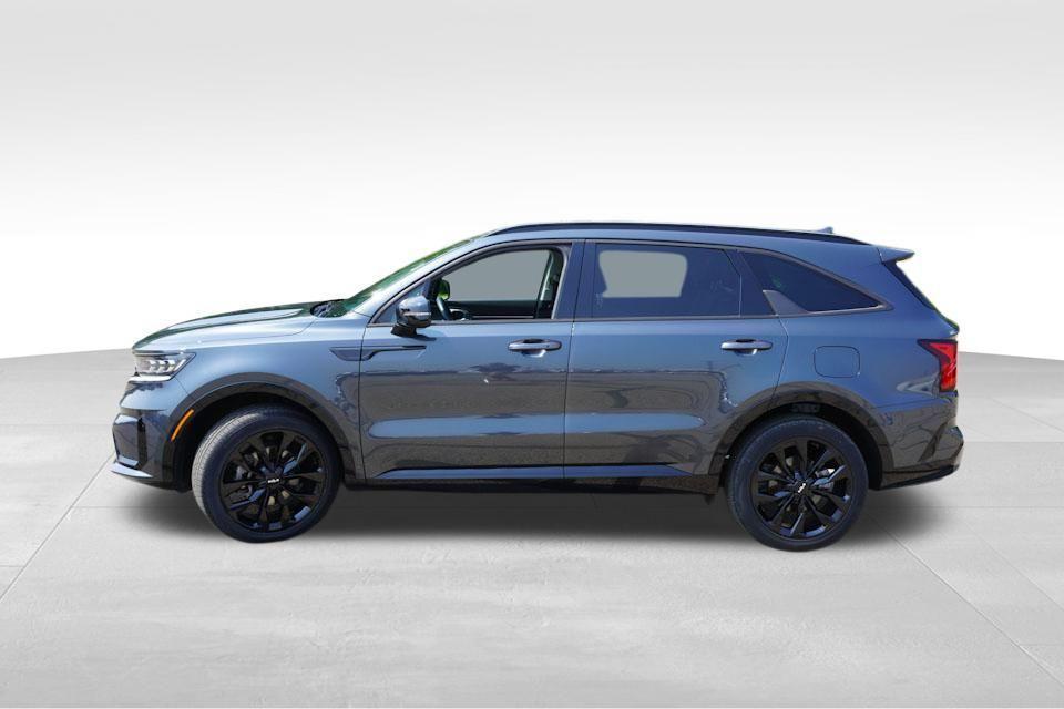 used 2023 Kia Sorento car, priced at $31,517