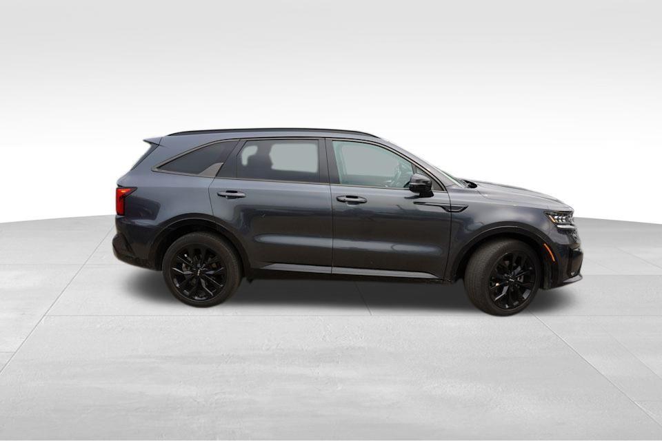 used 2023 Kia Sorento car, priced at $32,898