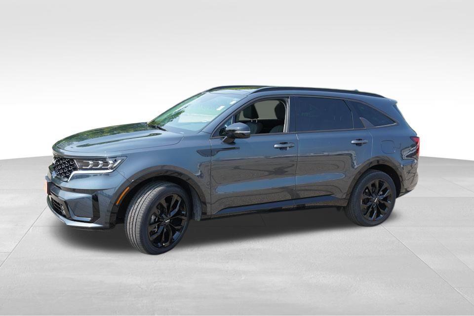 used 2023 Kia Sorento car, priced at $31,517