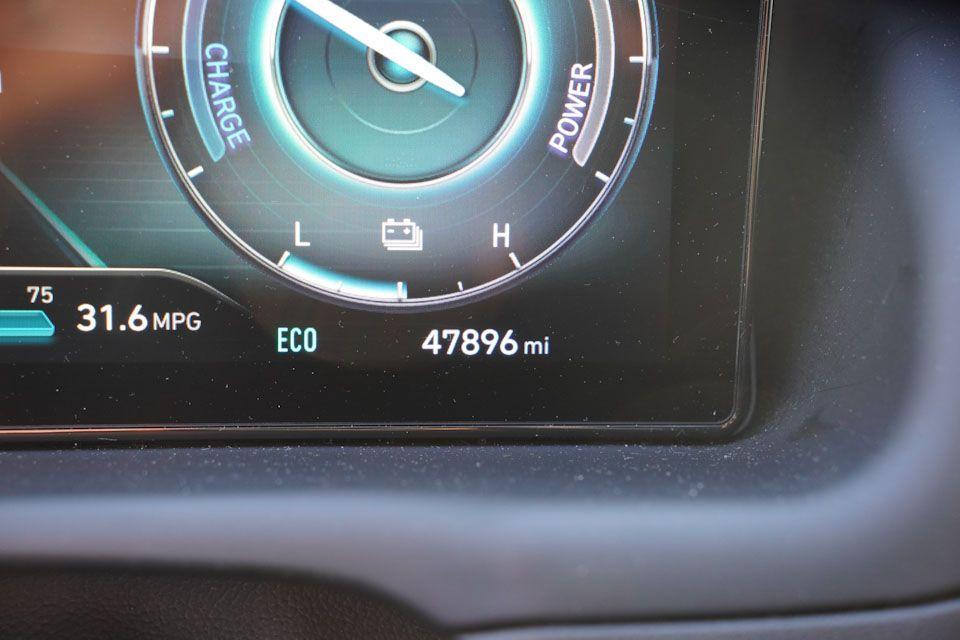used 2022 Hyundai TUCSON Hybrid car, priced at $27,459