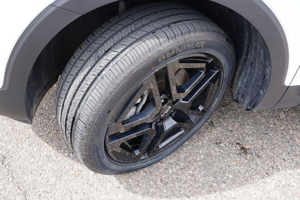 used 2024 Kia Telluride car, priced at $41,555