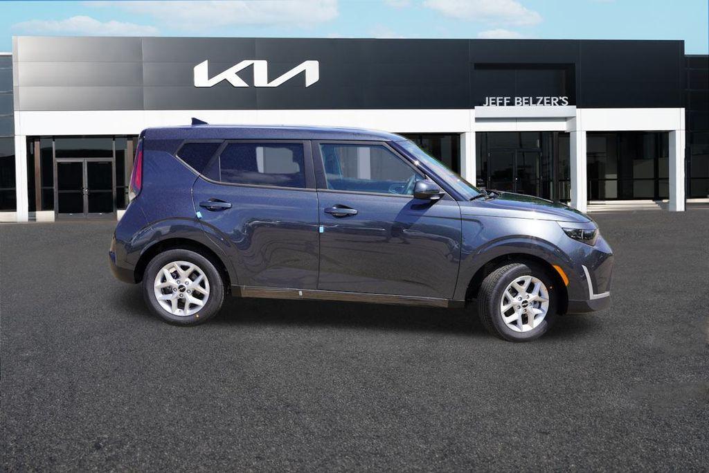 new 2025 Kia Soul car, priced at $20,222