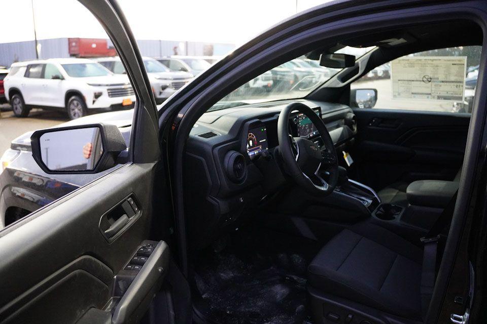 new 2026 Chevrolet Colorado car, priced at $36,580