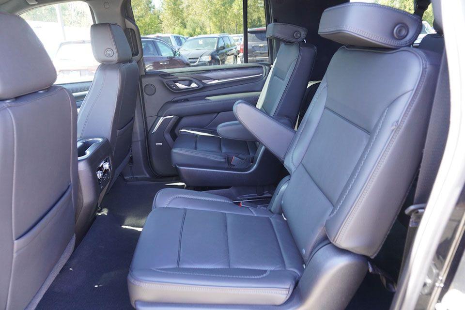 used 2021 GMC Yukon XL car, priced at $56,735