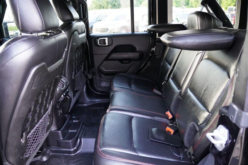 used 2019 Jeep Wrangler Unlimited car, priced at $29,423