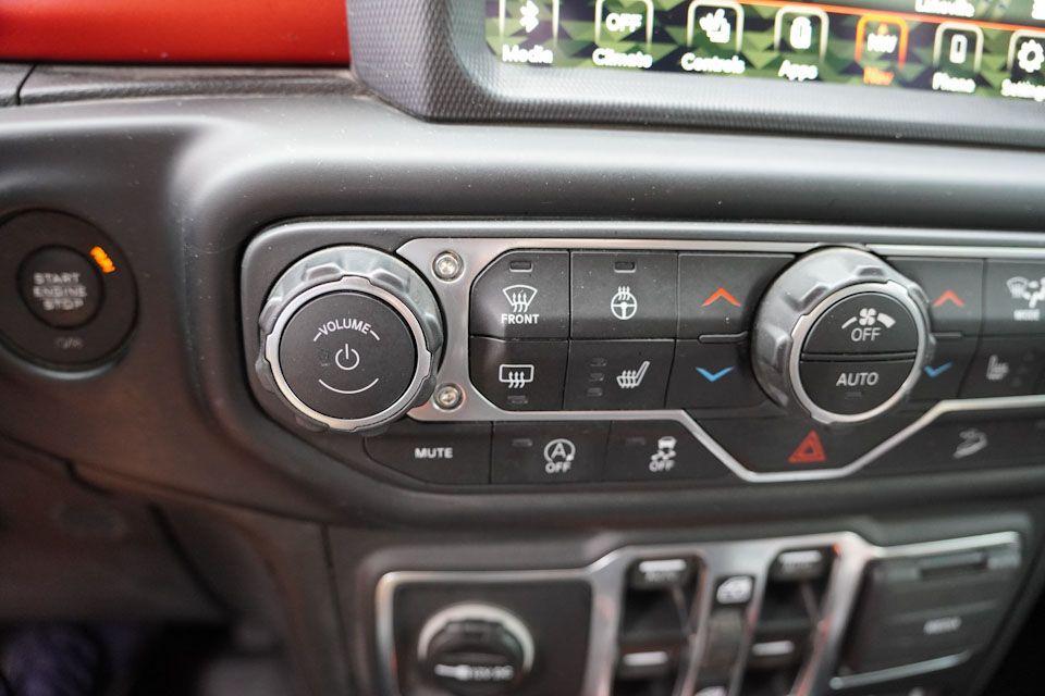used 2019 Jeep Wrangler Unlimited car, priced at $32,586