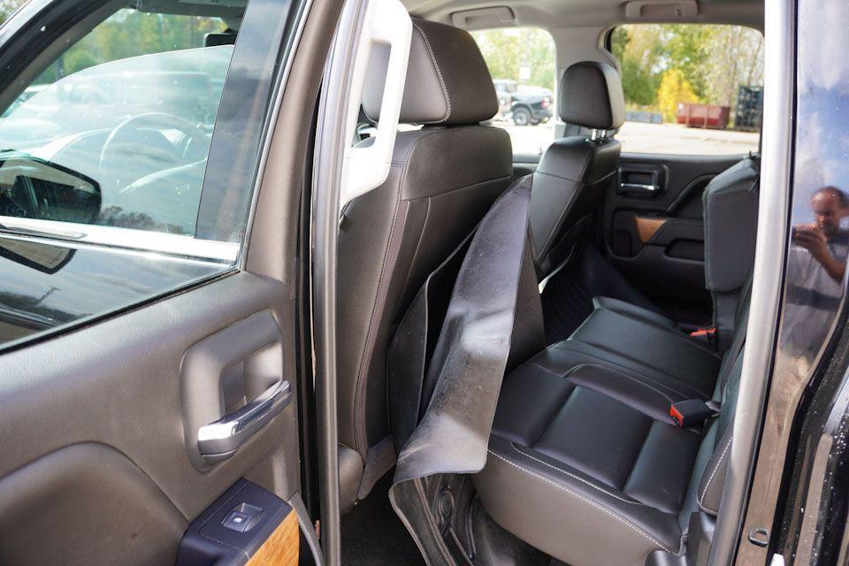 used 2018 Chevrolet Silverado 1500 car, priced at $25,783