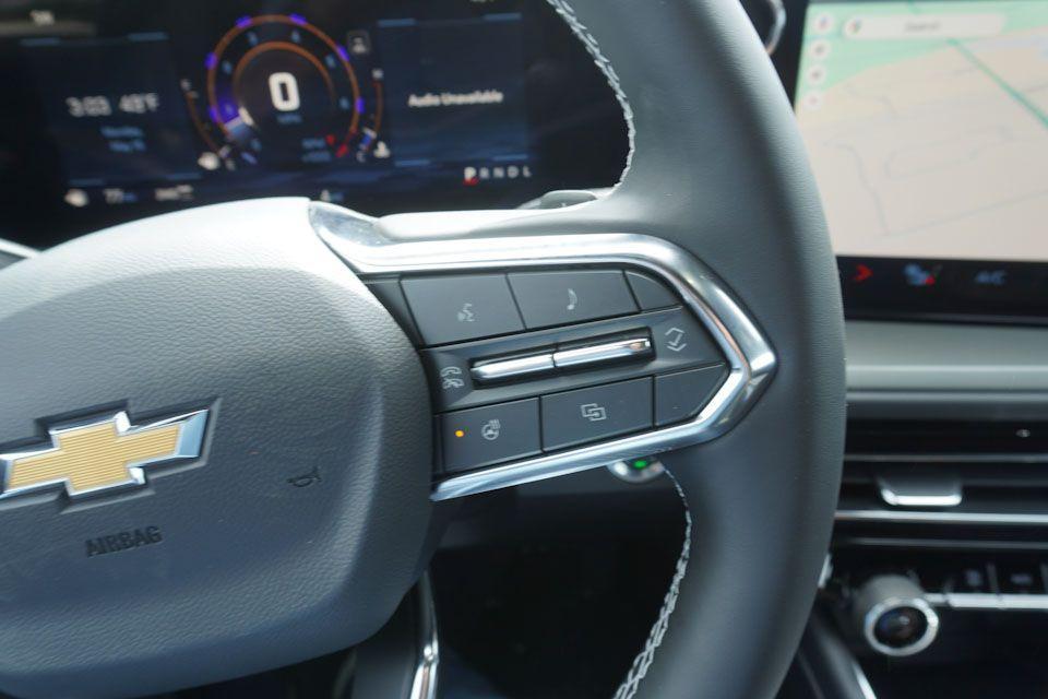 new 2025 Chevrolet Traverse car, priced at $42,687
