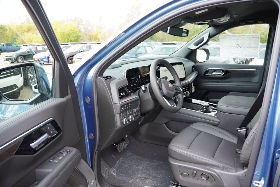 new 2026 Chevrolet Suburban car, priced at $73,252