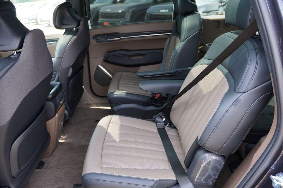 new 2026 Kia EV9 car, priced at $55,830