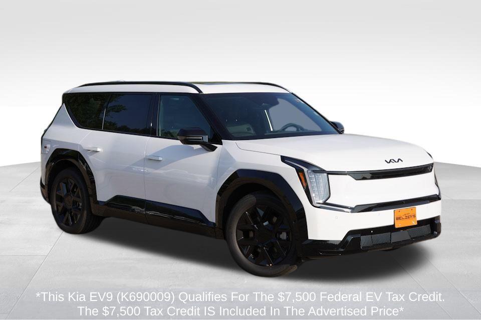 new 2026 Kia EV9 car, priced at $55,265