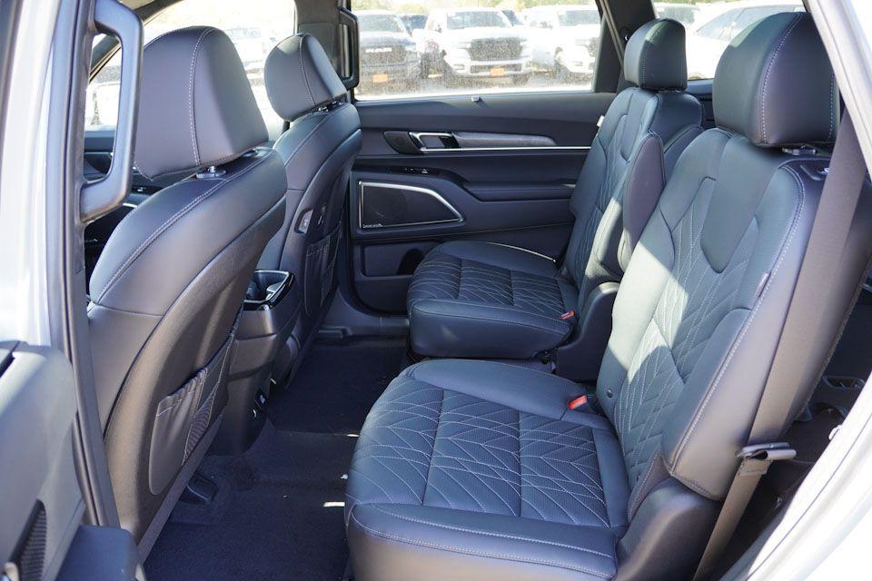 new 2025 Kia Telluride car, priced at $49,415