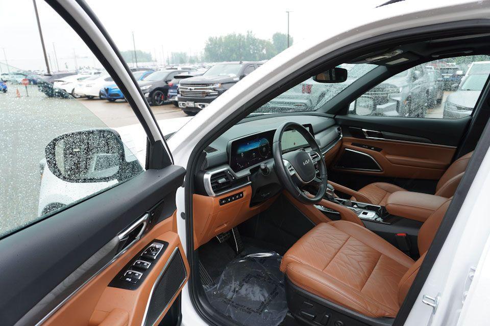used 2024 Kia Telluride car, priced at $41,969