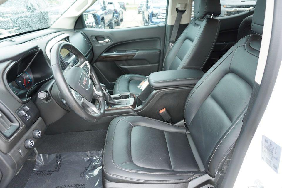 used 2022 GMC Canyon car, priced at $32,529