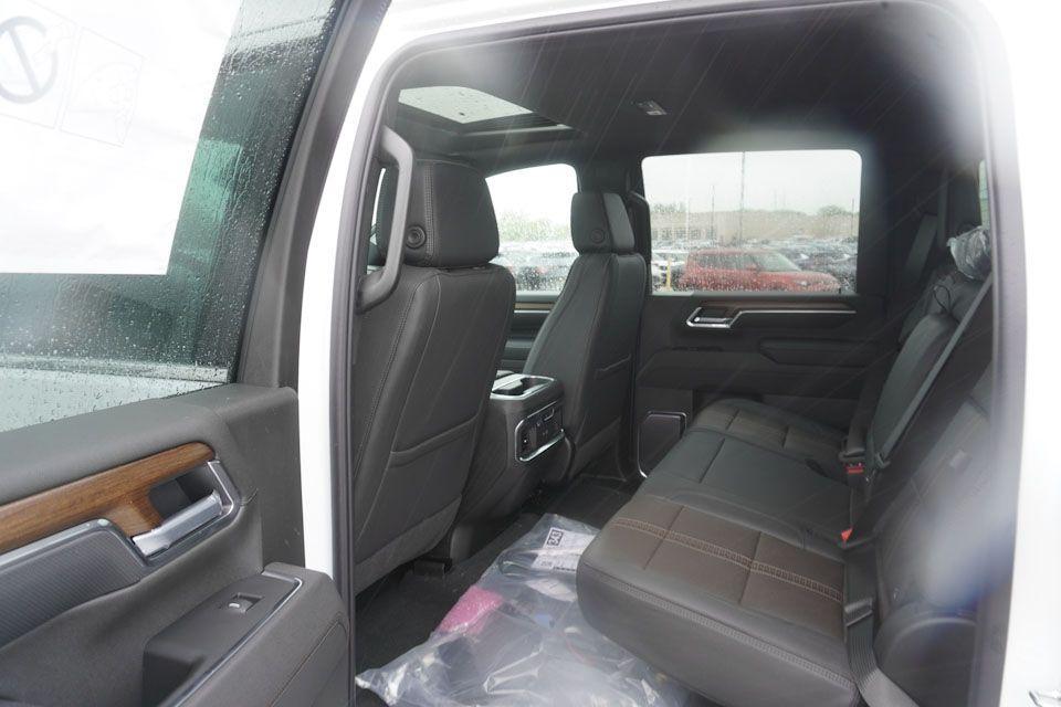 new 2025 Chevrolet Silverado 3500 car, priced at $79,570