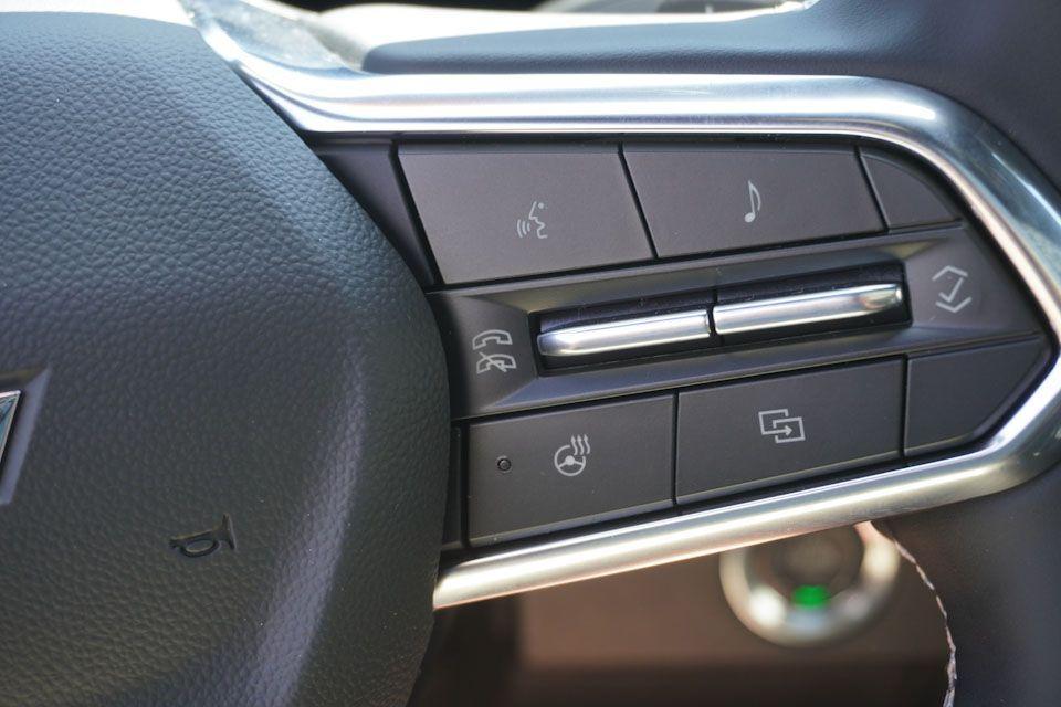new 2025 Chevrolet Traverse car, priced at $48,995