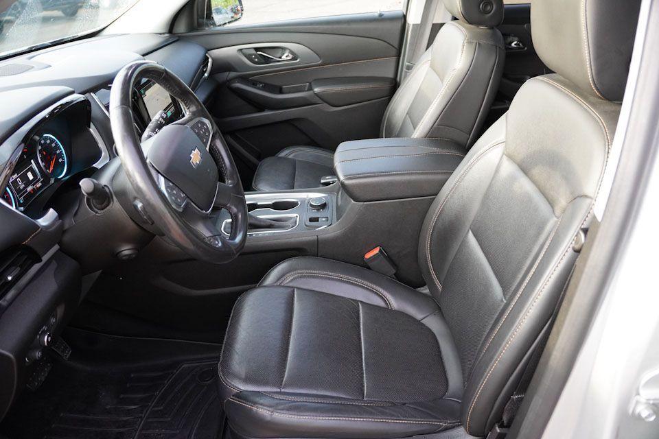 used 2019 Chevrolet Traverse car, priced at $28,884
