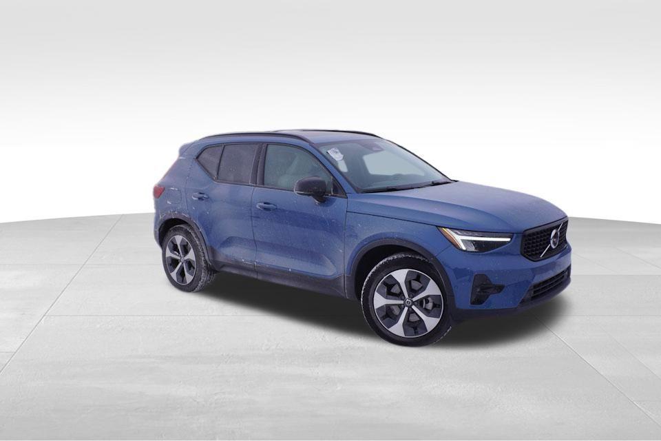 used 2023 Volvo XC40 car, priced at $34,969