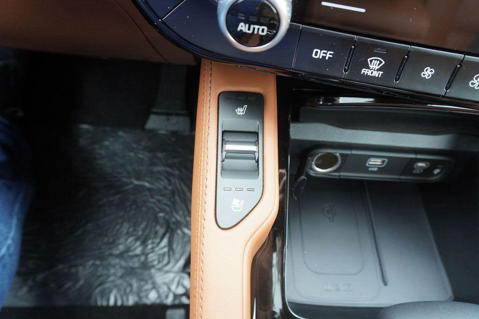 new 2025 Kia Telluride car, priced at $44,680