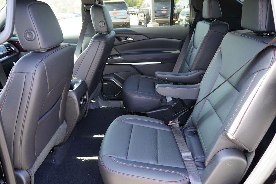 new 2026 Chevrolet Traverse car, priced at $53,241