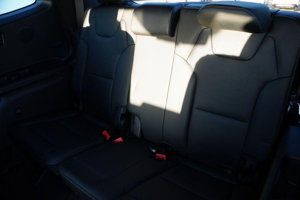 new 2025 Kia Telluride car, priced at $49,515