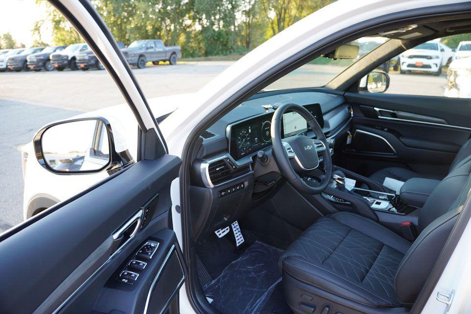 new 2025 Kia Telluride car, priced at $49,515