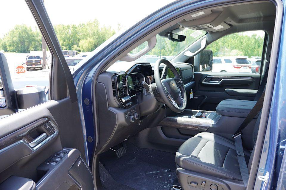 new 2025 Chevrolet Silverado 3500 car, priced at $74,700