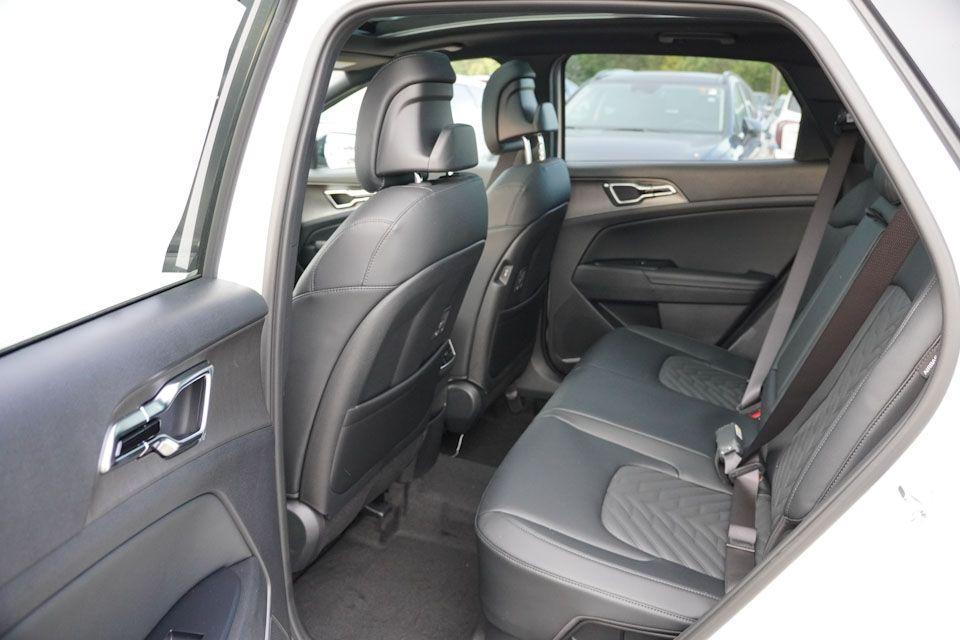 new 2026 Kia Sportage Hybrid car, priced at $34,508