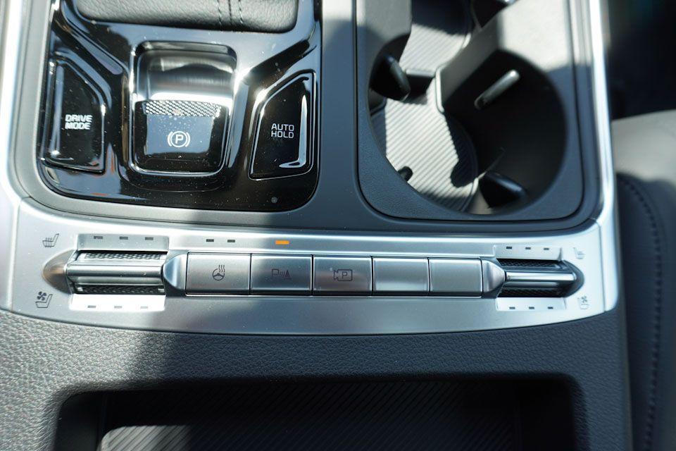new 2026 Kia Carnival car, priced at $49,268