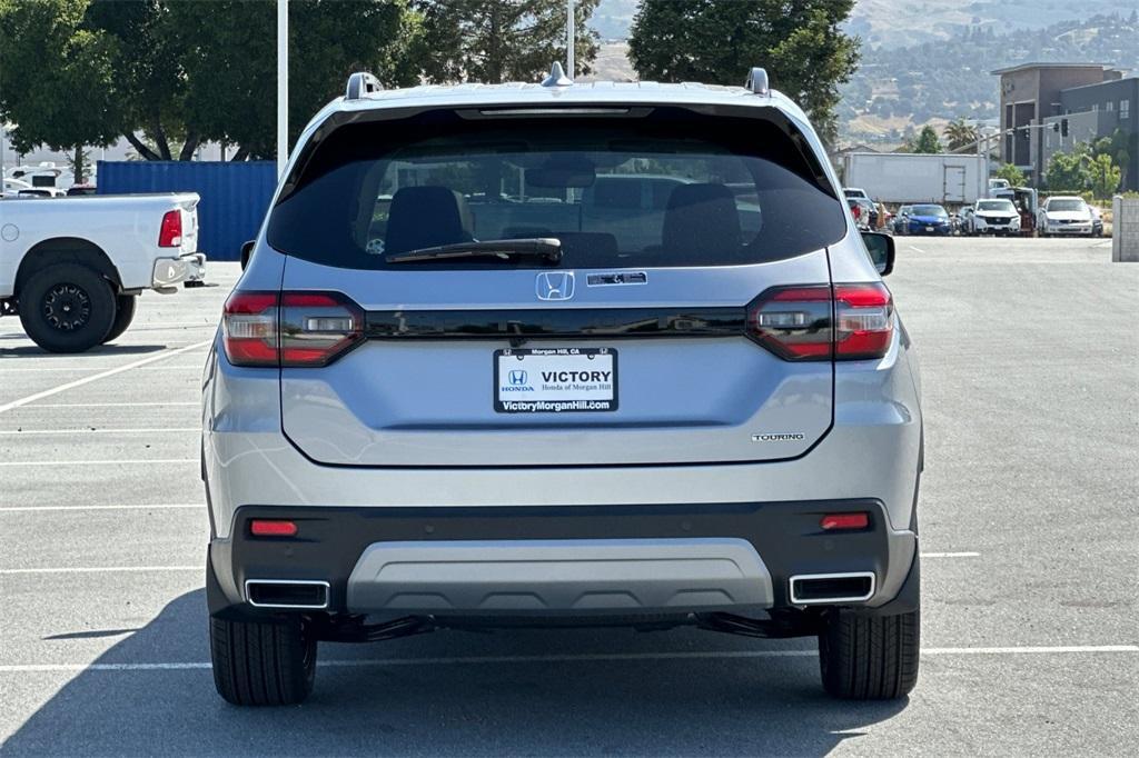 new 2025 Honda Pilot car, priced at $48,950