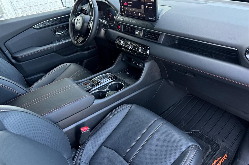 new 2026 Honda Passport car, priced at $55,700