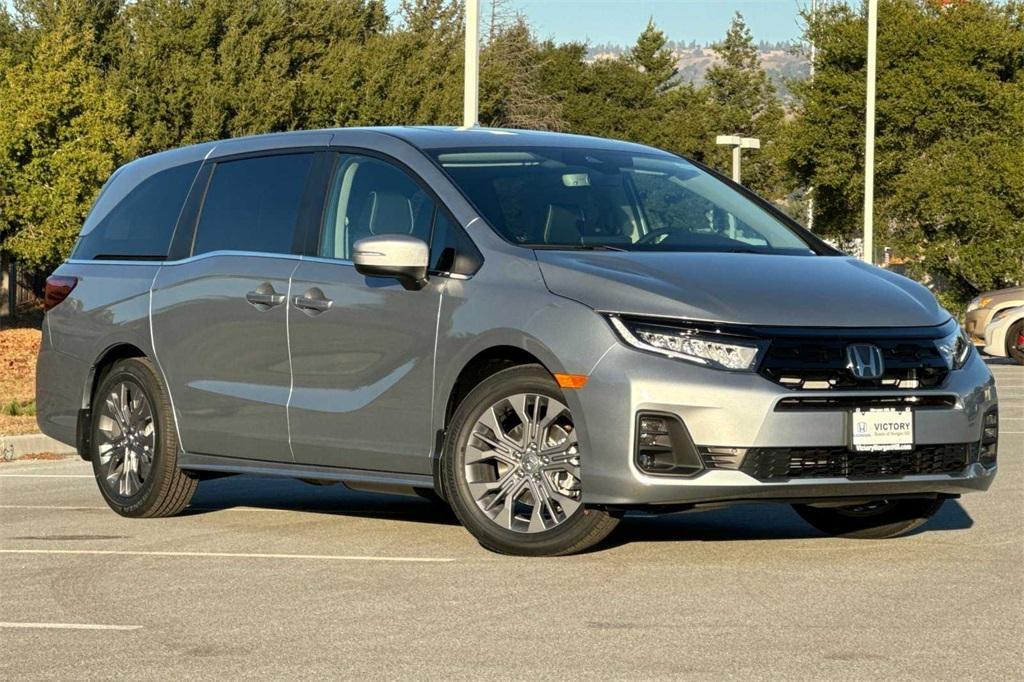 new 2025 Honda Odyssey car, priced at $48,370