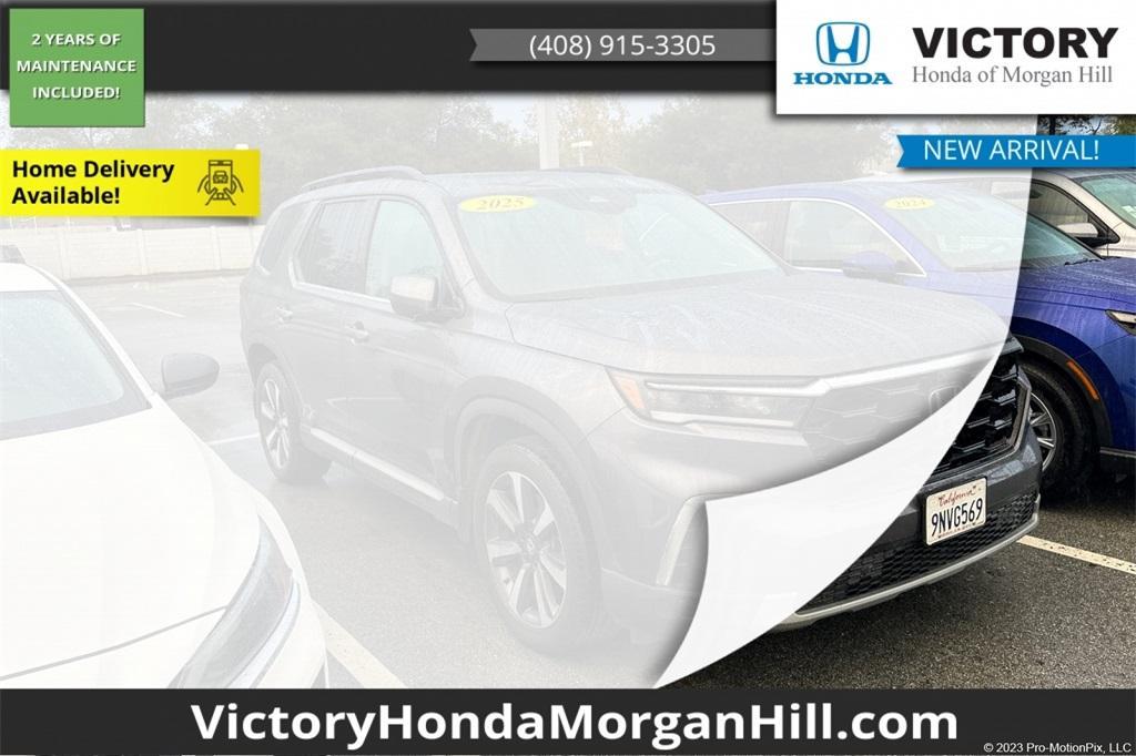 used 2025 Honda Pilot car, priced at $45,897
