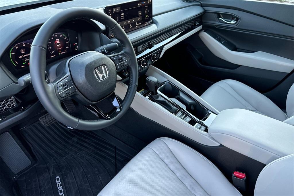 new 2025 Honda Accord Hybrid car, priced at $36,090