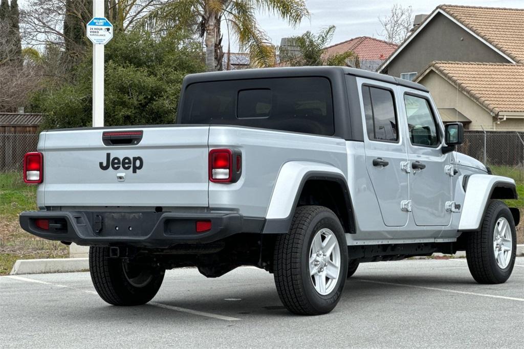 used 2023 Jeep Gladiator car, priced at $31,338