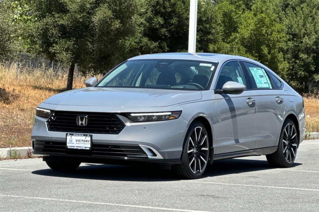 new 2025 Honda Accord Hybrid car, priced at $40,905