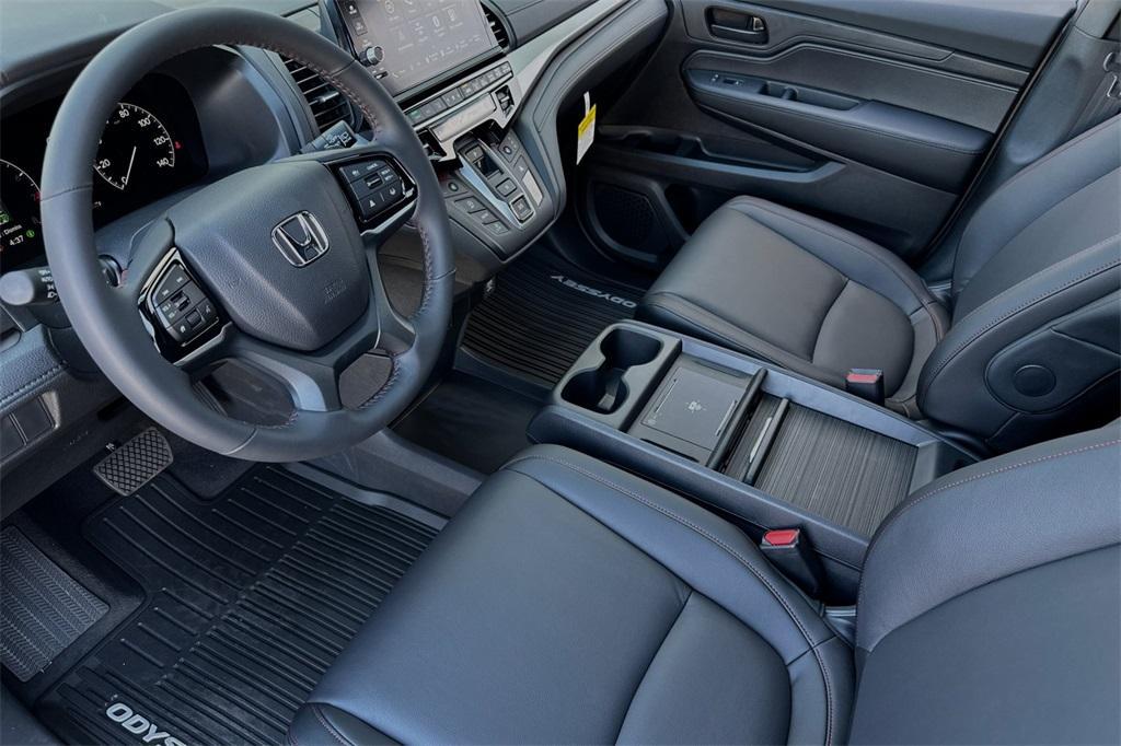 new 2025 Honda Odyssey car, priced at $44,820