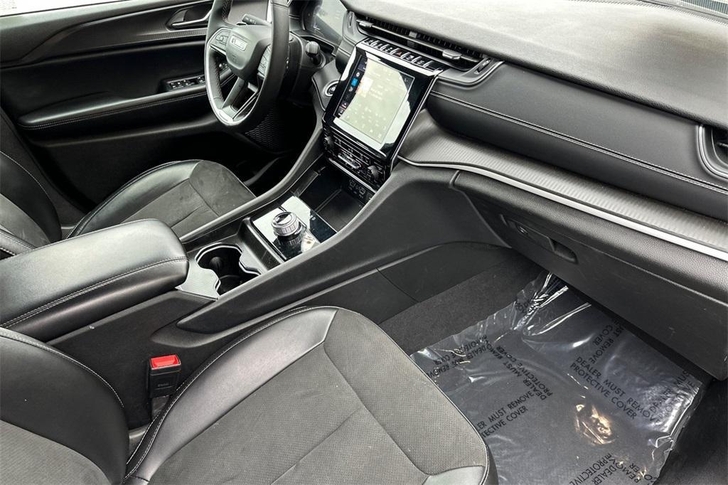 used 2024 Jeep Grand Cherokee L car, priced at $25,980