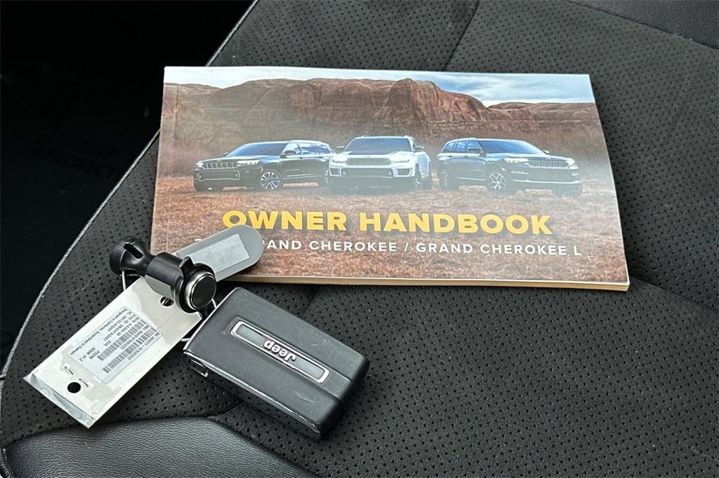 used 2024 Jeep Grand Cherokee L car, priced at $25,980