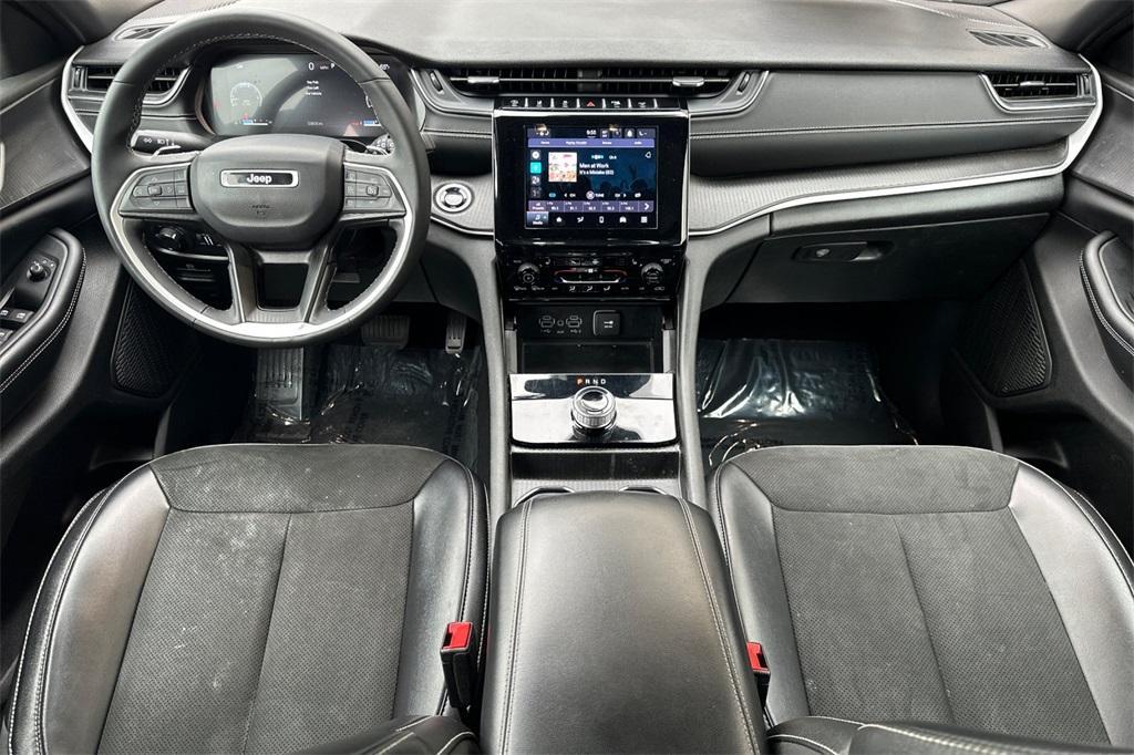 used 2024 Jeep Grand Cherokee L car, priced at $25,980