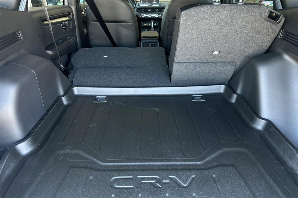 new 2026 Honda CR-V Hybrid car, priced at $40,175