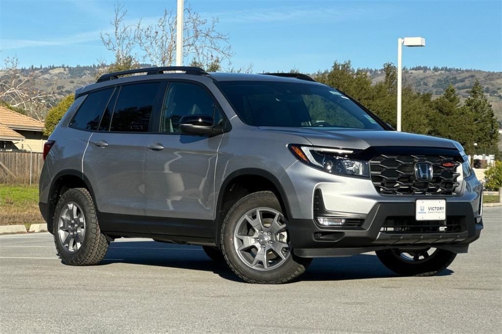 new 2025 Honda Passport car, priced at $46,395