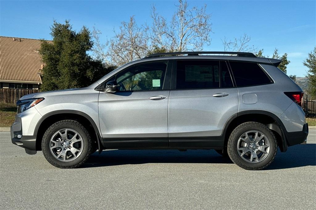 new 2025 Honda Passport car, priced at $46,395