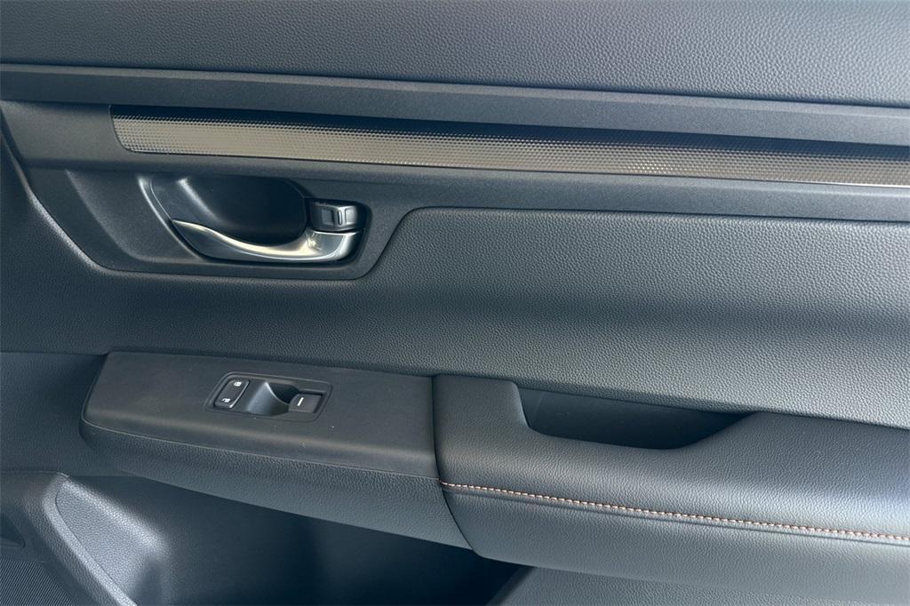 new 2026 Honda CR-V Hybrid car, priced at $37,535
